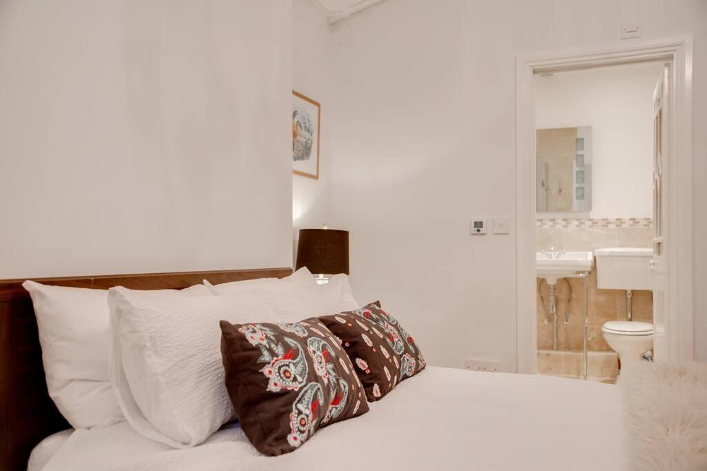 Princes Villa - Large Fully Self Contained Flat, 5 Minutes From The Sea Hastings Ngoại thất bức ảnh