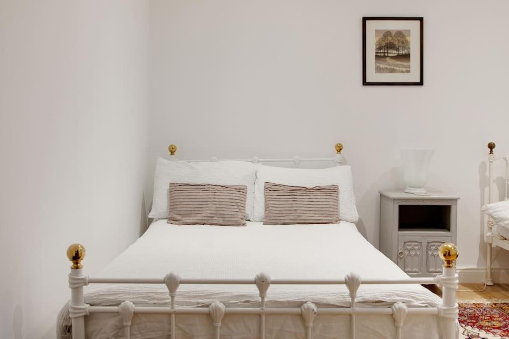 Princes Villa - Large Fully Self Contained Flat, 5 Minutes From The Sea Hastings Ngoại thất bức ảnh