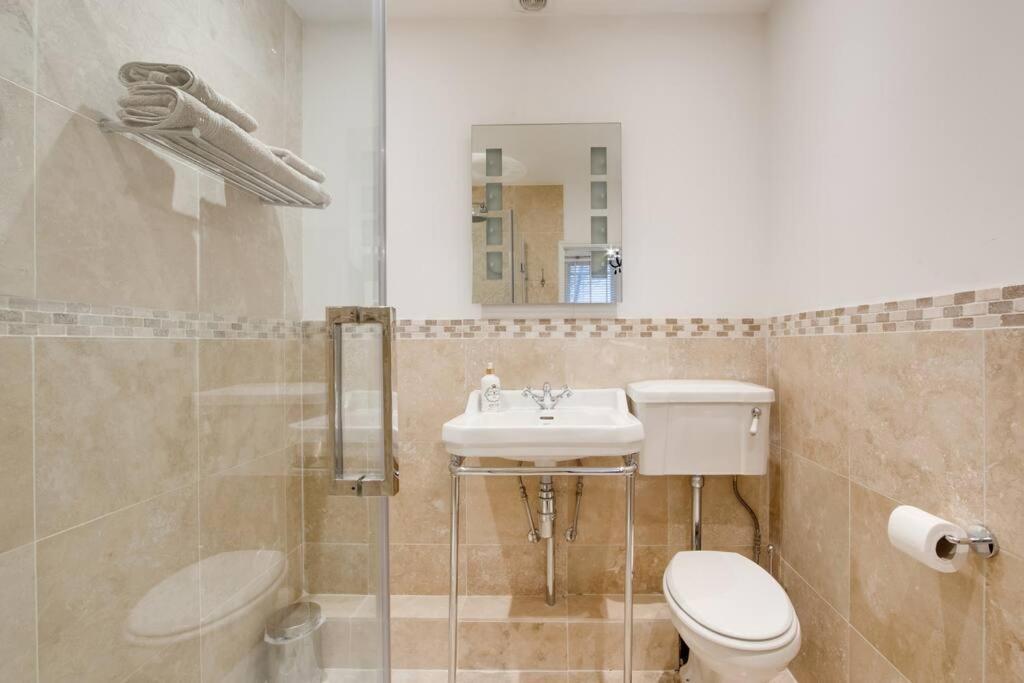 Princes Villa - Large Fully Self Contained Flat, 5 Minutes From The Sea Hastings Ngoại thất bức ảnh