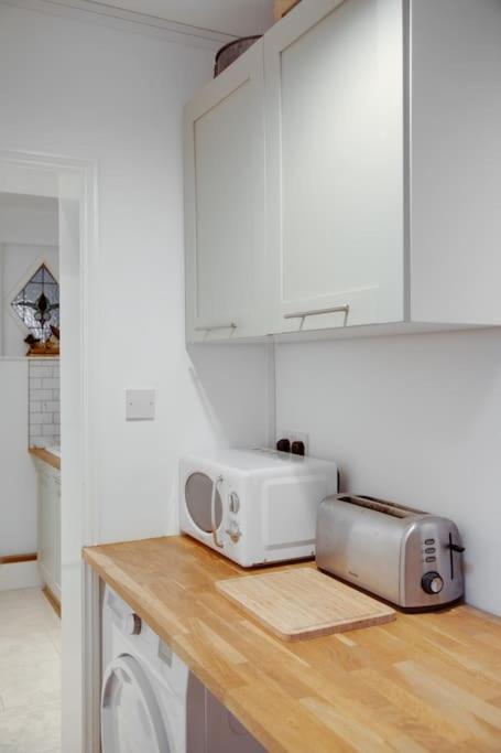 Princes Villa - Large Fully Self Contained Flat, 5 Minutes From The Sea Hastings Ngoại thất bức ảnh